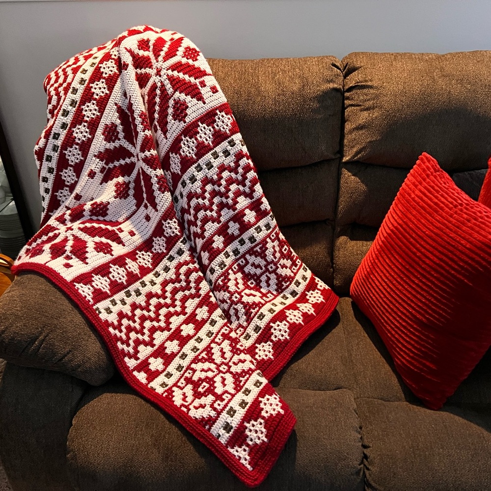 Red and White crocheted blanket